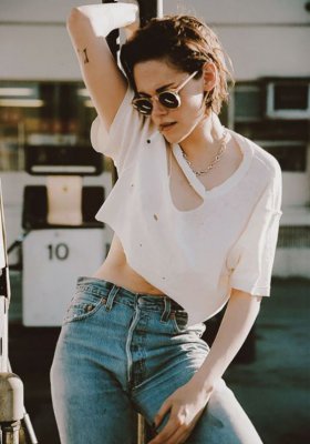 28 STYLIZACJI KRISTEN STEWART NA 28. URODZINY AKTORKI I MUZY LAGERFELDA