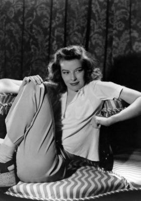 W GARDEROBIE KATHARINE HEPBURN – SHOPPING W STYLU IKONY