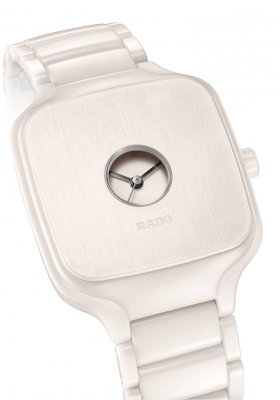 RADO TRUE SQUARE FORMAFANTASMA – CZAS POD OCHRONĄ
