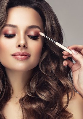 Modne makijaże – jaki make-up jest obecnie w trendach?