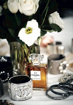 GISELE BÜNDCHEN TWARZĄ ZAPACHU CHANEL N°5