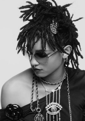 WILLOW SMITH W KAMPANII CHANEL EYEWEAR JESIEŃ ZIMA 2016/17