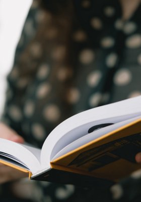 Książka „Czuła przewodniczka” – intelektualne lekarstwo dla każdej z nas