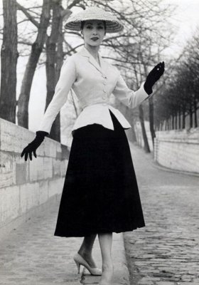 Moda lat 40.: jak ubierały i czesały się kobiety w czasach wojny?