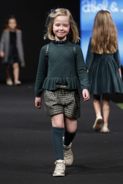 LOOKBOOK ZARA KIDS SIERPIEŃ 2012 – DZIECIĘCA HIPSTERIADA