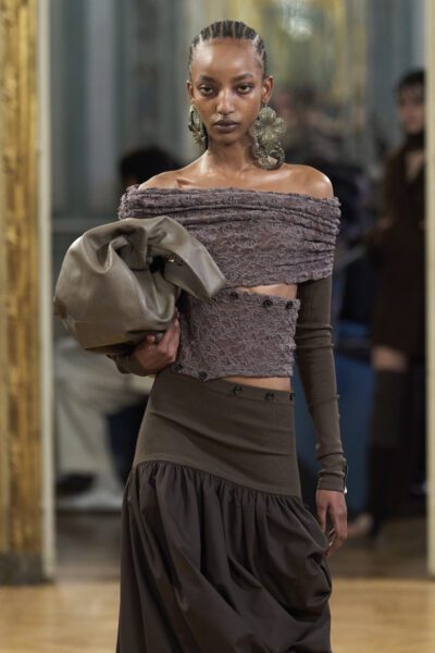 VICTORIA BECKHAM – POKAZ WIOSNA LATO 2020