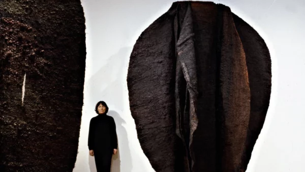 abakanowicz muzeum sztuki nowoczesnej