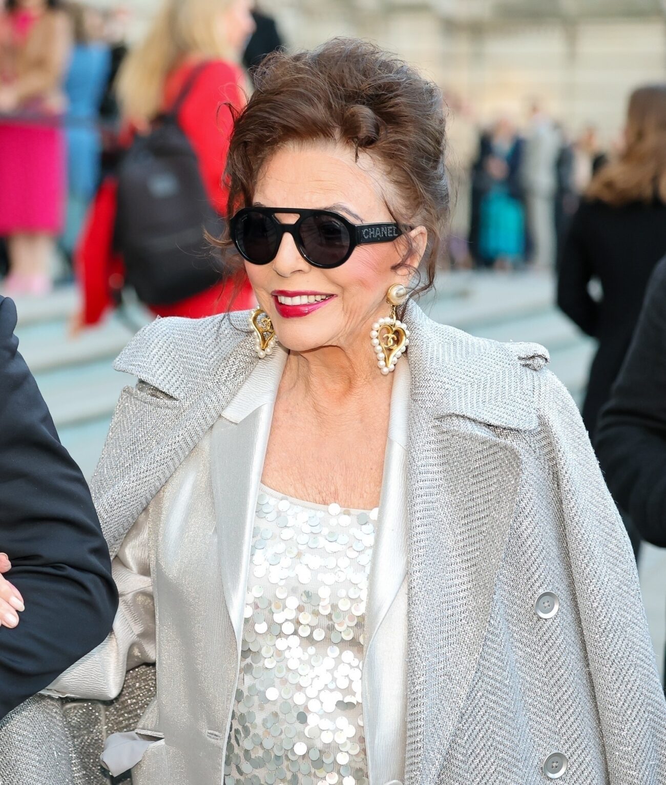Zjawiskowa Joan Collins zadała szyku na evencie Cartiera w Londynie