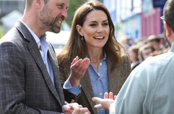 Pomysł na wyrafinowany casual w stylu księżnej Kate