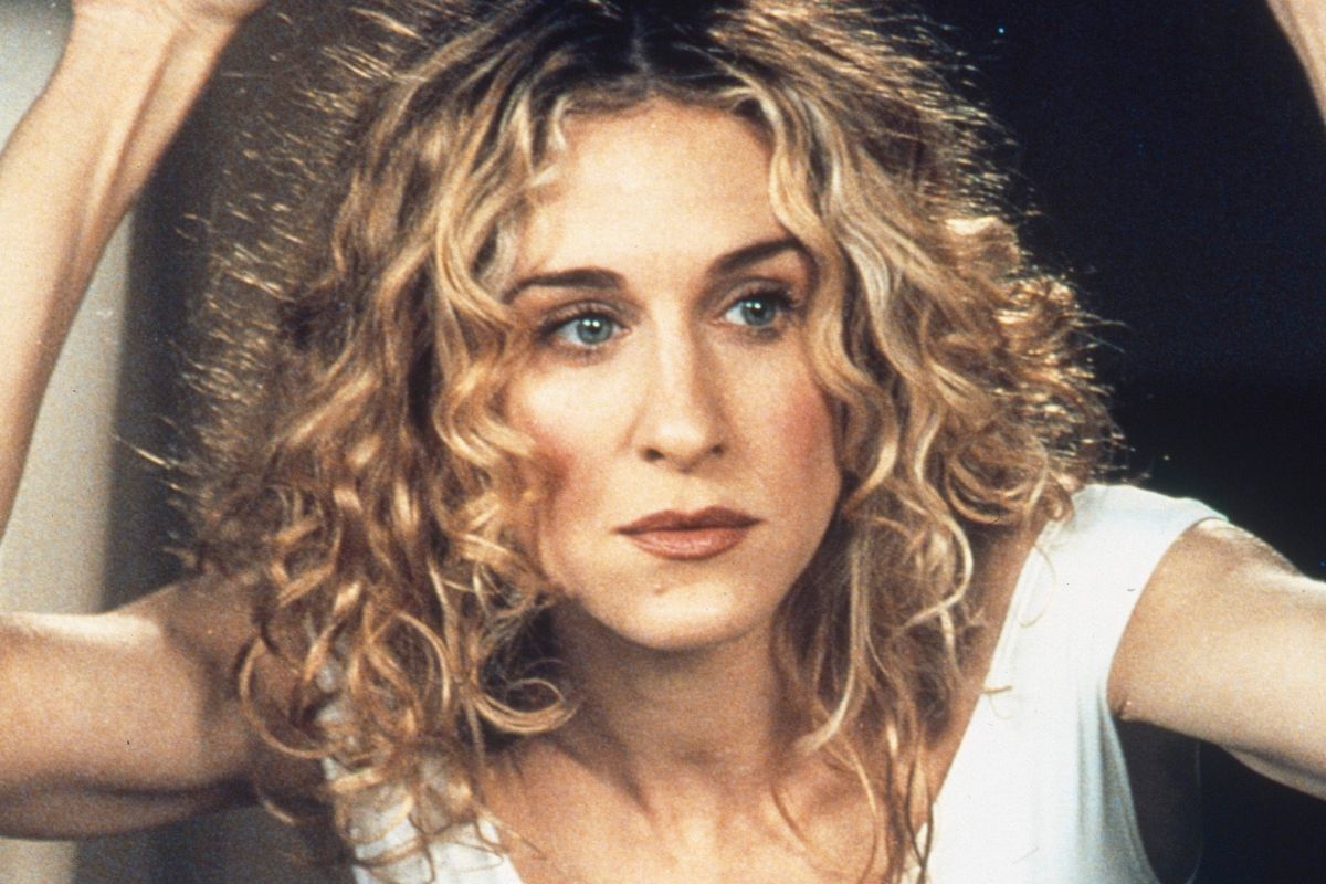 Manicure Carrie Bradshaw: ikona mody nie malowała paznokci? Wiemy dlaczego