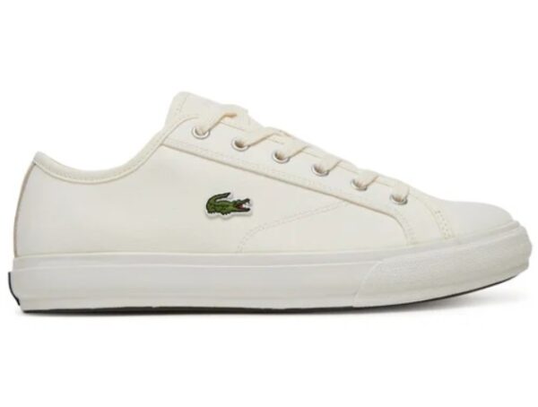Białe trampki Lacoste.