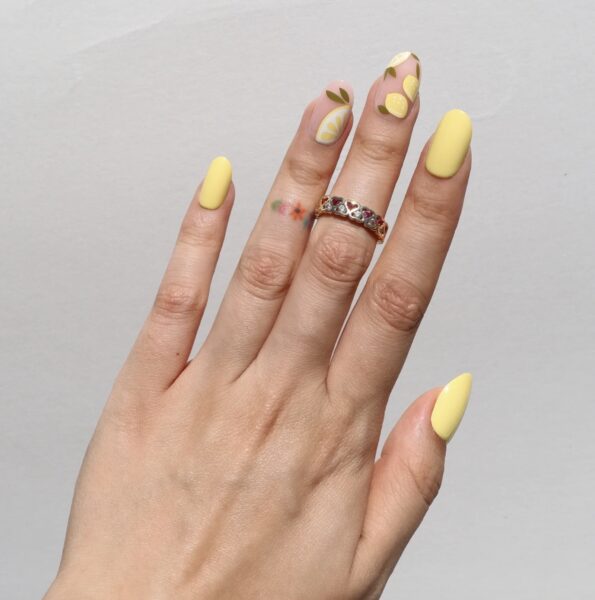 Manicure w stylu “Italian Summer” to niemal wakacyjny obowiązek