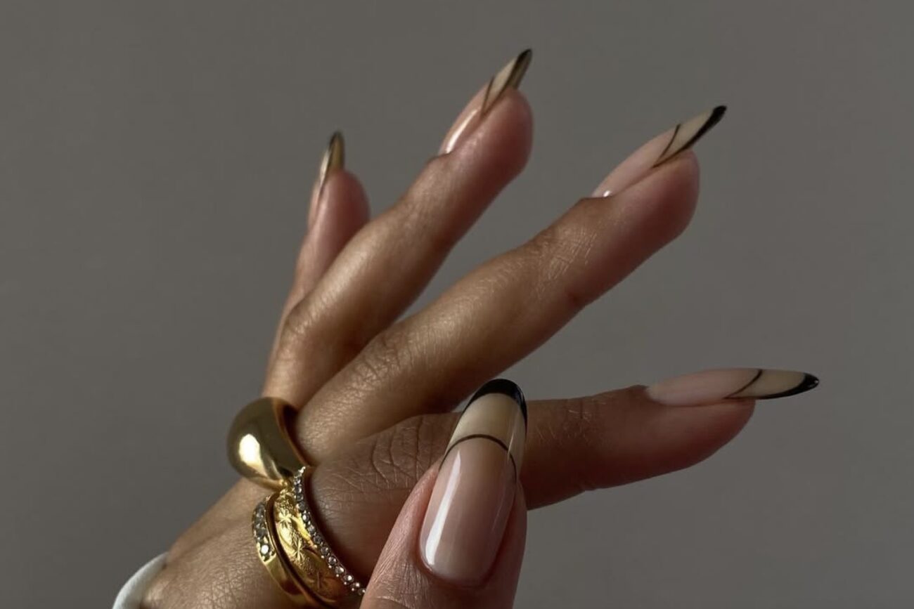 Nowy hit na lato? Double french pnie się w górę w trendach manicure