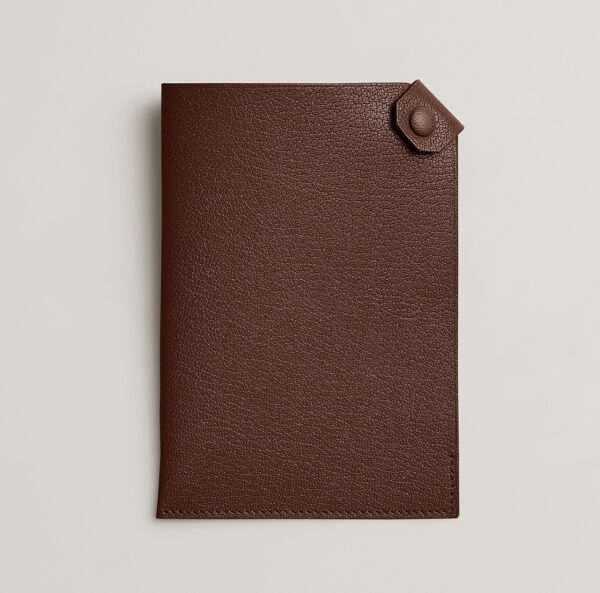Skórzane etui na paszport Hermes /Hermes.com