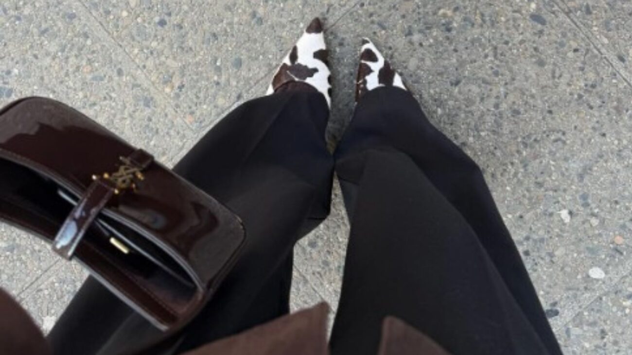 Fashionistki zapominają o butach w panterkę i stawiają na obuwie w kontrowersyjny print