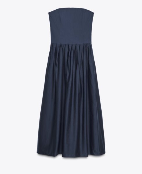 Granatowa sukienka z popeliny bez ramiączek /fot. Zara.com