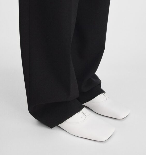 Buty typu "derby" Zizi Repetto Jacquemus /fot. Jacquemus.com