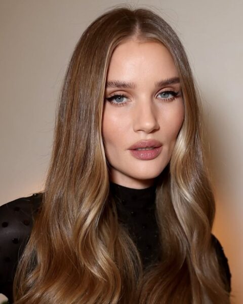 Soft-sculpted make-up – sekret subtelnego konturowania. Kogo odmłodzi?