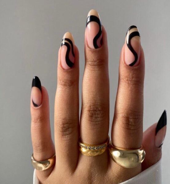 Swirl manicure.