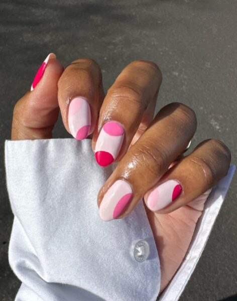 Pucci manicure.
