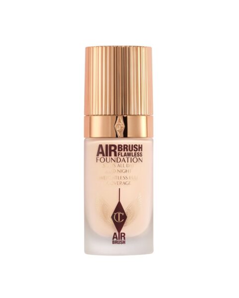 Podkład Charlotte Tilbury Airbrush Flawless Foundation. Zdjęcie produktowe.