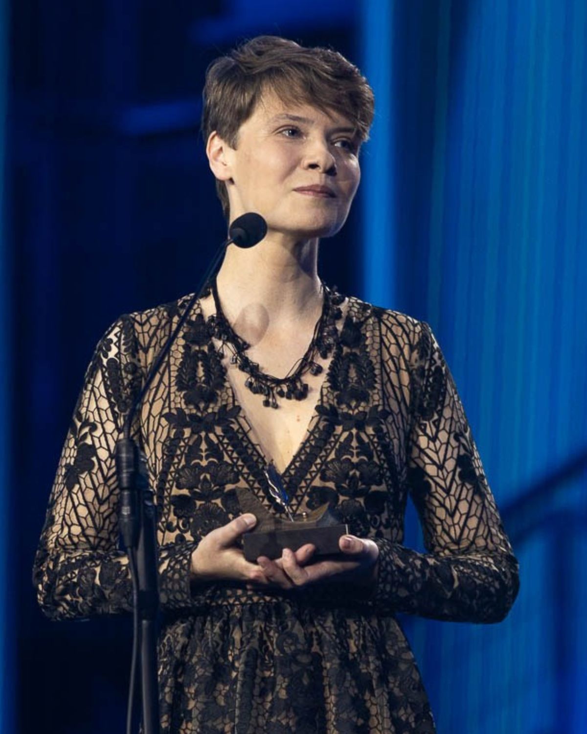 Eliza Kącka – książki, które poruszają. Laureatka Nike 2025 i jej literacki fenomen