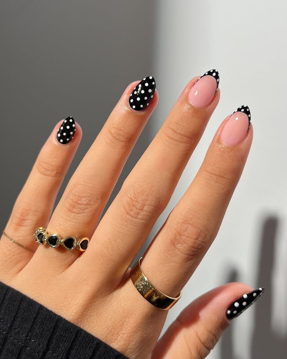 Modny manicure – jesienne wzory w wersji eleganckiej aż w 9 odsłonach