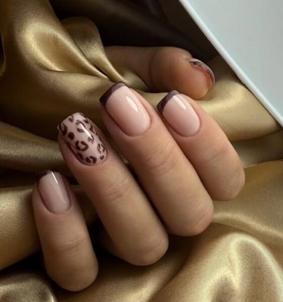 Animal Print nails. 