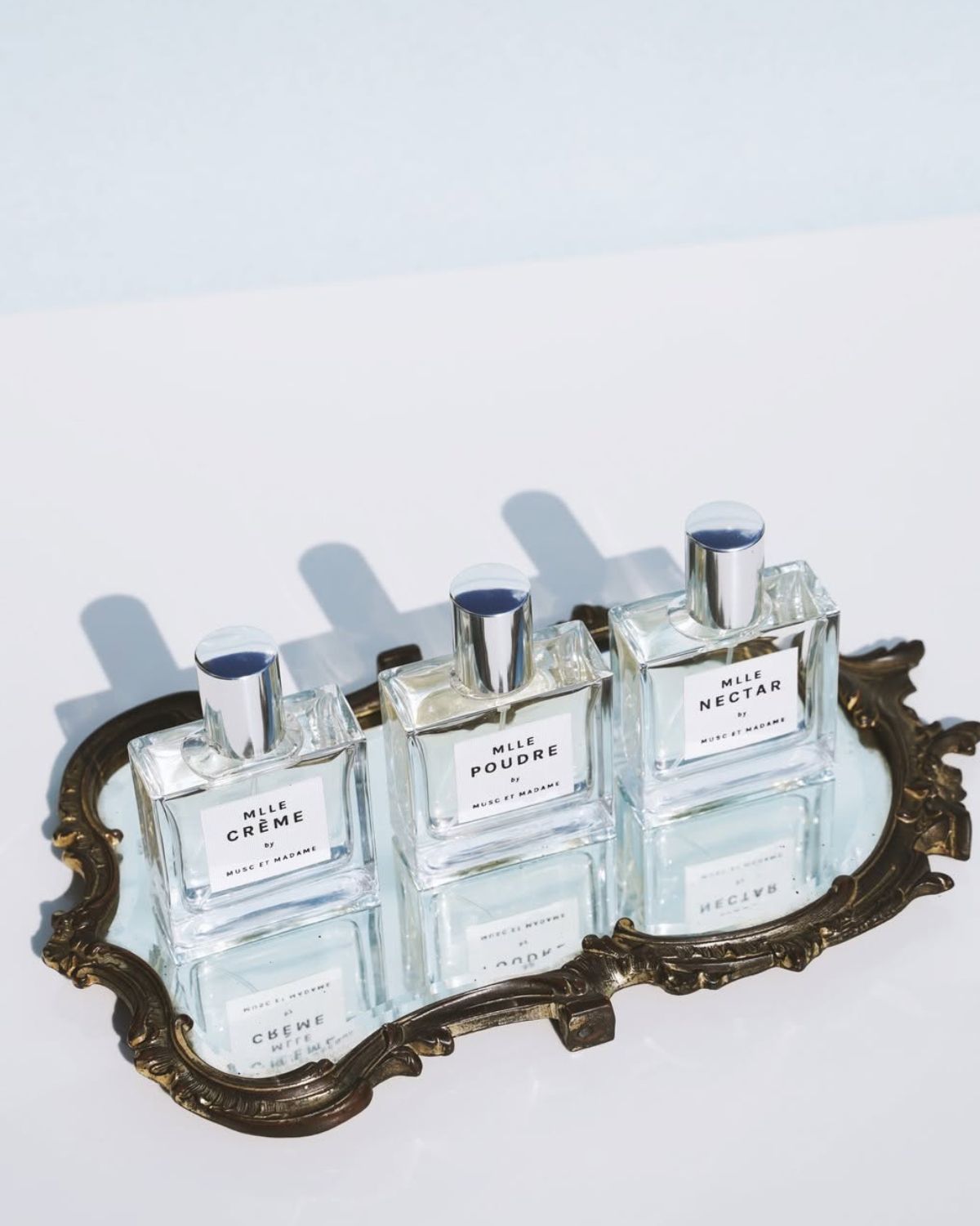 Zimowe zapachy dla eleganckich kobiet – ranking perfum, które kochają niskie temperatury