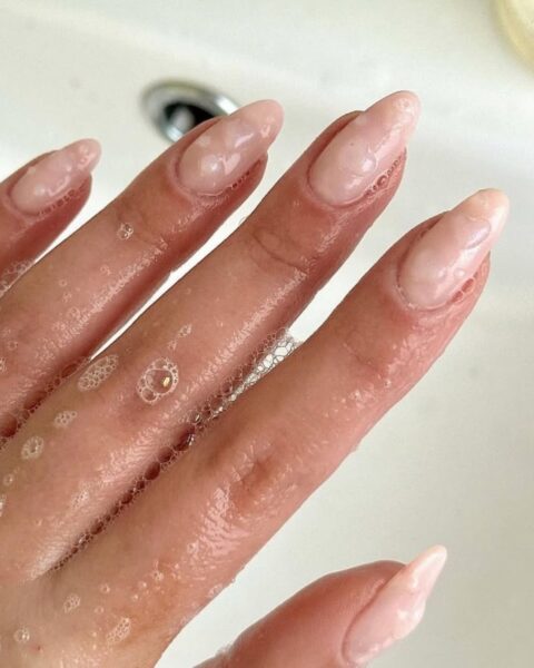 Czym jest hybrydowe więzienie, o&nbsp;którym&nbsp;mówi branża i&nbsp;dlaczego tak&nbsp;wiele kobiet nie&nbsp;potrafi z&nbsp;niego wyjść?