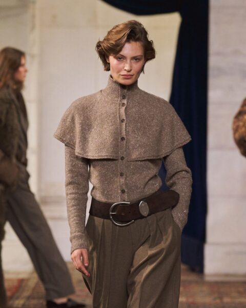 Szerokie paski – jak nosić w&nbsp;wersji eleganckiej? To&nbsp;najmodniejszy dodatek sezonu