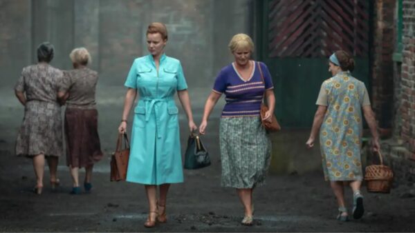 „Ołowiane dzieci” to&nbsp;nie&nbsp;cała prawda? Te&nbsp;sceny z&nbsp;hitu Netflixa mijają się z&nbsp;faktami