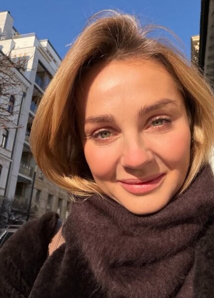 Małgorzata Socha w&nbsp;modnej kurtce na&nbsp;wiosnę 2026. Podobny model znajdziesz w&nbsp;Zarze