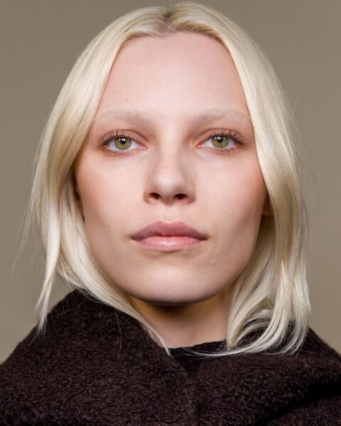 Zalotka do rzęs – dlaczego warto używać? Efekt dłuższych rzęs bez przedłużania i drogich zabiegów