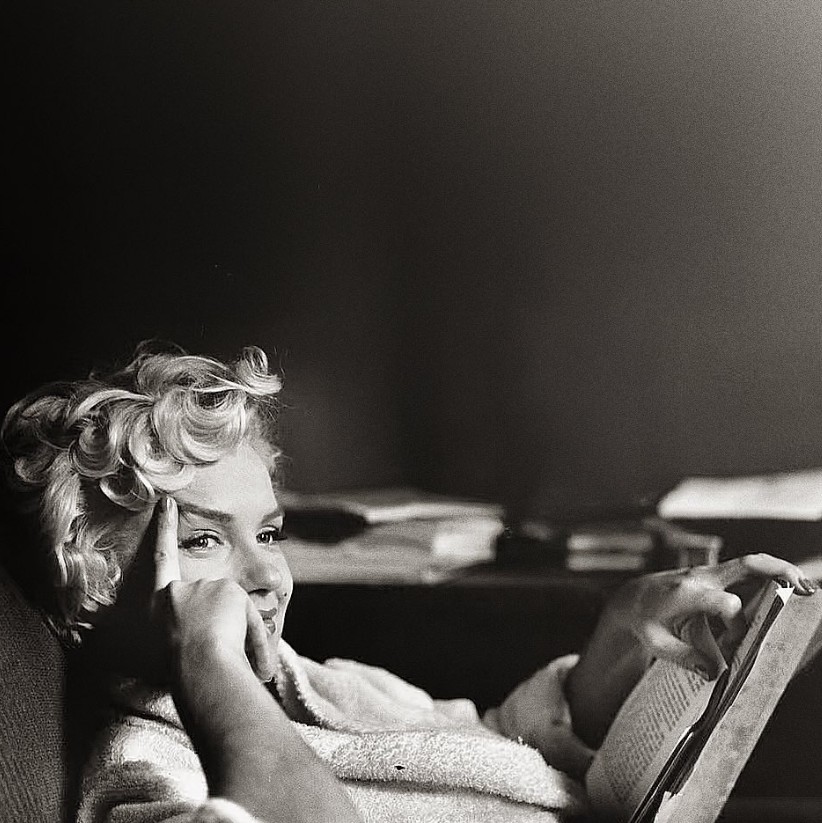 Fotografował Chruszczowa, Monroe i… psy. Jego zdjęcia są teraz w Warszawie