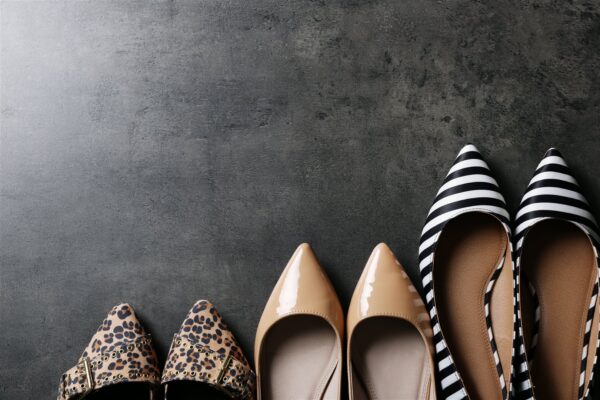 Paryski styl na co dzień – dlaczego baleriny damskie to ulubiony model trendsetterek?