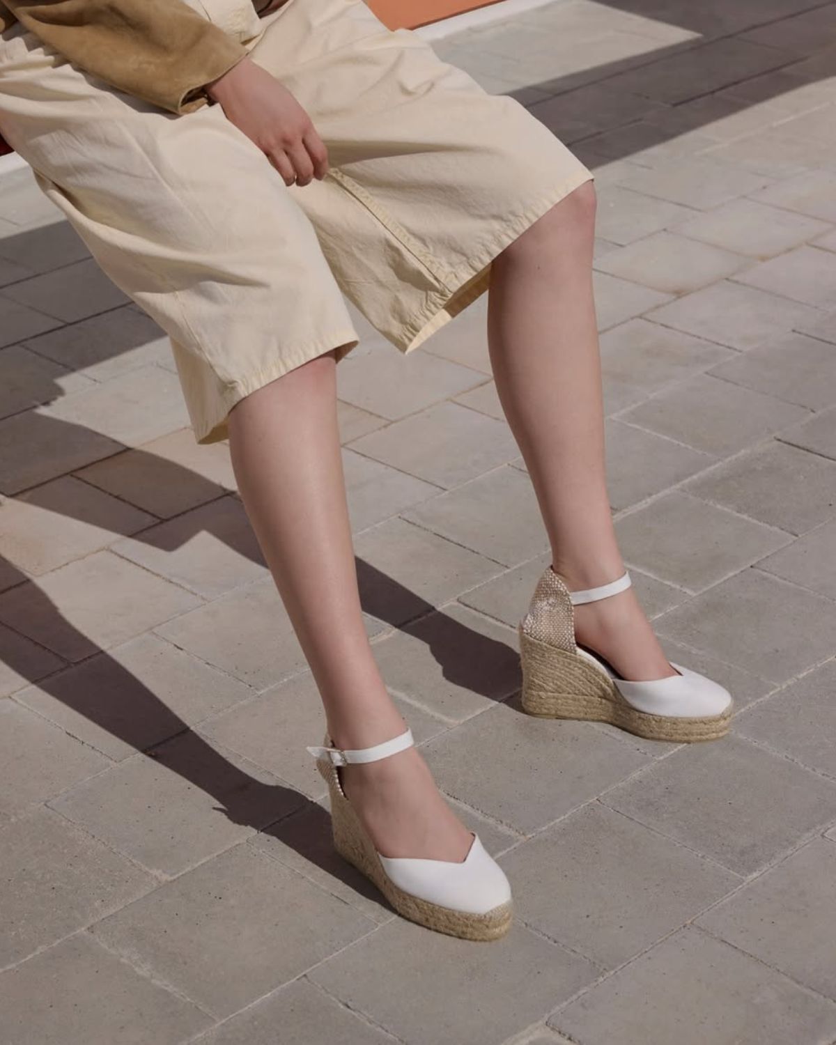 Espadryle – ulubione buty milenialsów wracają. Trend na lato 2026 i najmodniejsze modele
