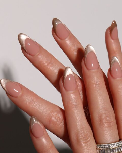 Manicure dla Lwa – jak zrobić paznokcie z elegancją i astrologicznym przekazem?
