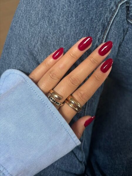 Manicure na drugą połowę sierpnia 2026. Te paznokcie już zastępują letnie trendy